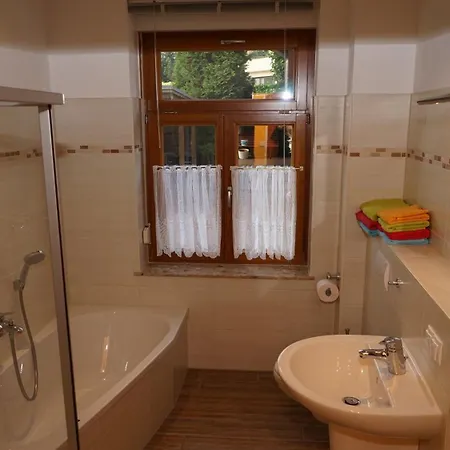 Mueritz - Apartmenthaus Zur Mueritz 바렌